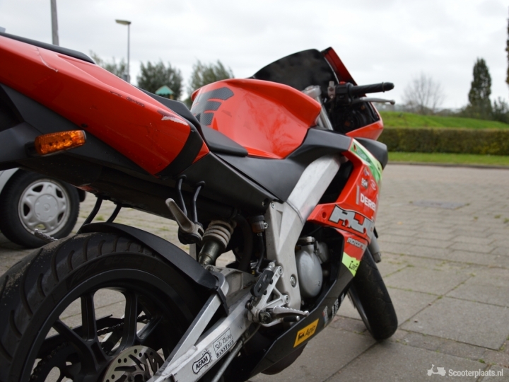 Derbi GPR 50 rood